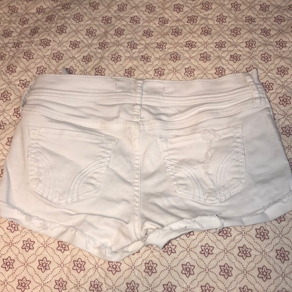 HOLLISTER SHORTS - Picture 2 of 2
